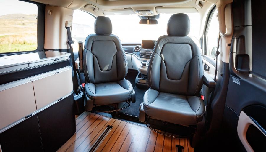 Интерьер Mercedes-Benz Marco Polo (W447) 2017 года  (UK) (фото 27 из 40)
